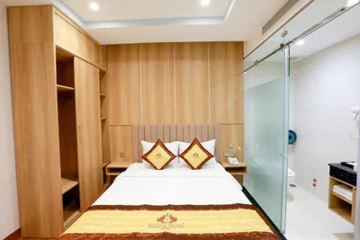 Superior Double Room — Prague Saigon Airport Hotel